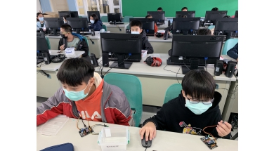苗栗縣信義國小